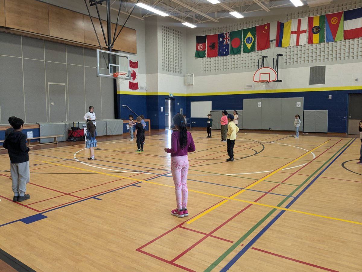 MrsToddK's tweet photo. Sifu Anne taught us Kung Fu this week! https://t.co/uGeVkuX5n4
