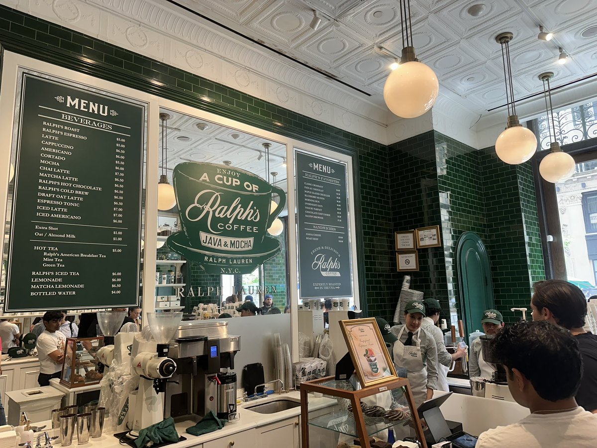 Popped in for a cup of Ralphs today