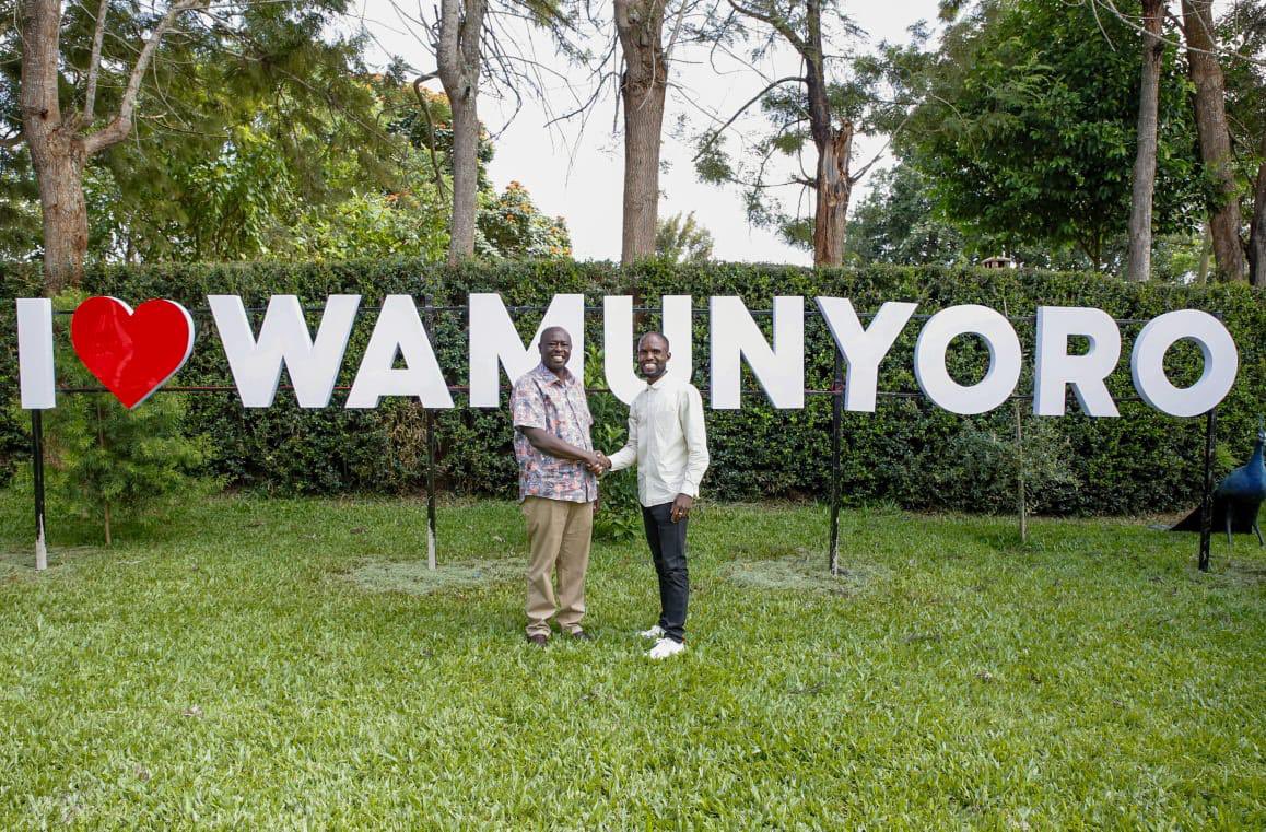 JohnThoithi's tweet photo. #RutoMustGo #Tujiamini ✊🏽🇰🇪 

@rigathi https://t.co/RX46Fd2sem