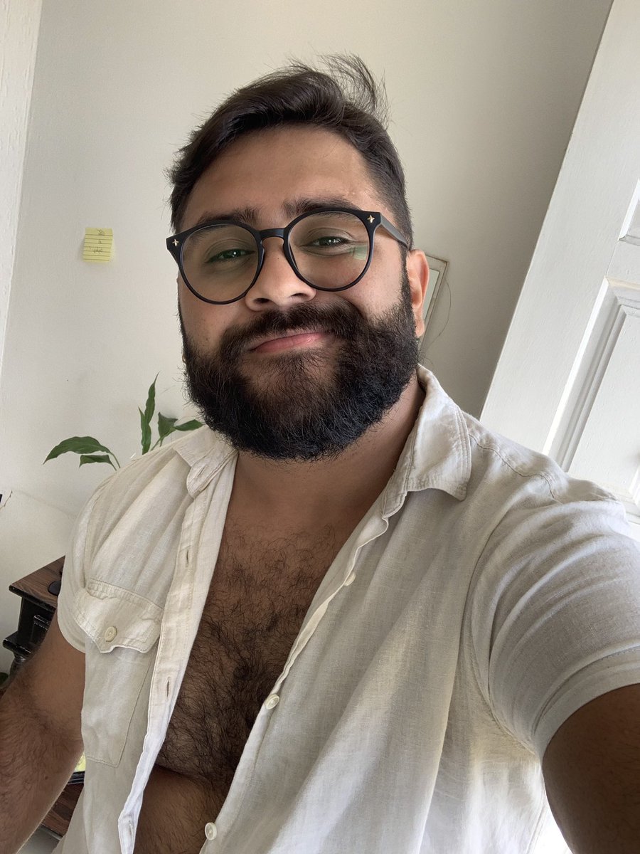 Israeldaavid's tweet photo. 🥵 https://t.co/pCvxRWVy72