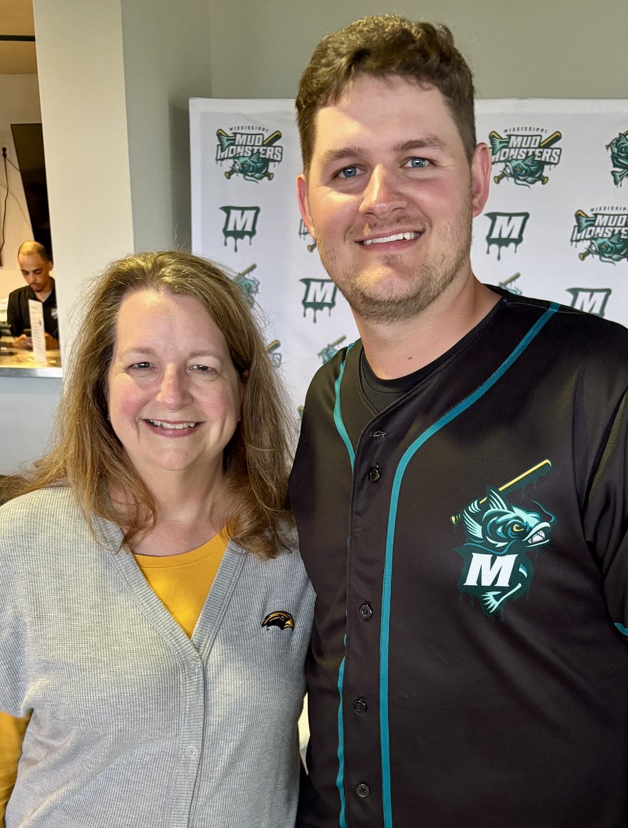 Lynda Lesley (@mamabearlesley) on Twitter photo Great seeing <a href="/SouthernMissBSB/">Southern Miss Baseball</a> great and new <a href="/mudmonstersbsb/">Mississippi Mud Monsters</a> soon-to-be great <a href="/aubdawg8/">Aubrey Gillentine</a> tonight! AND the Eags WIN! Great seeing <a href="/SouthernMissBSB/">Southern Miss Baseball</a> great and new <a href="/mudmonstersbsb/">Mississippi Mud Monsters</a> soon-to-be great <a href="/aubdawg8/">Aubrey Gillentine</a> tonight! AND the Eags WIN!