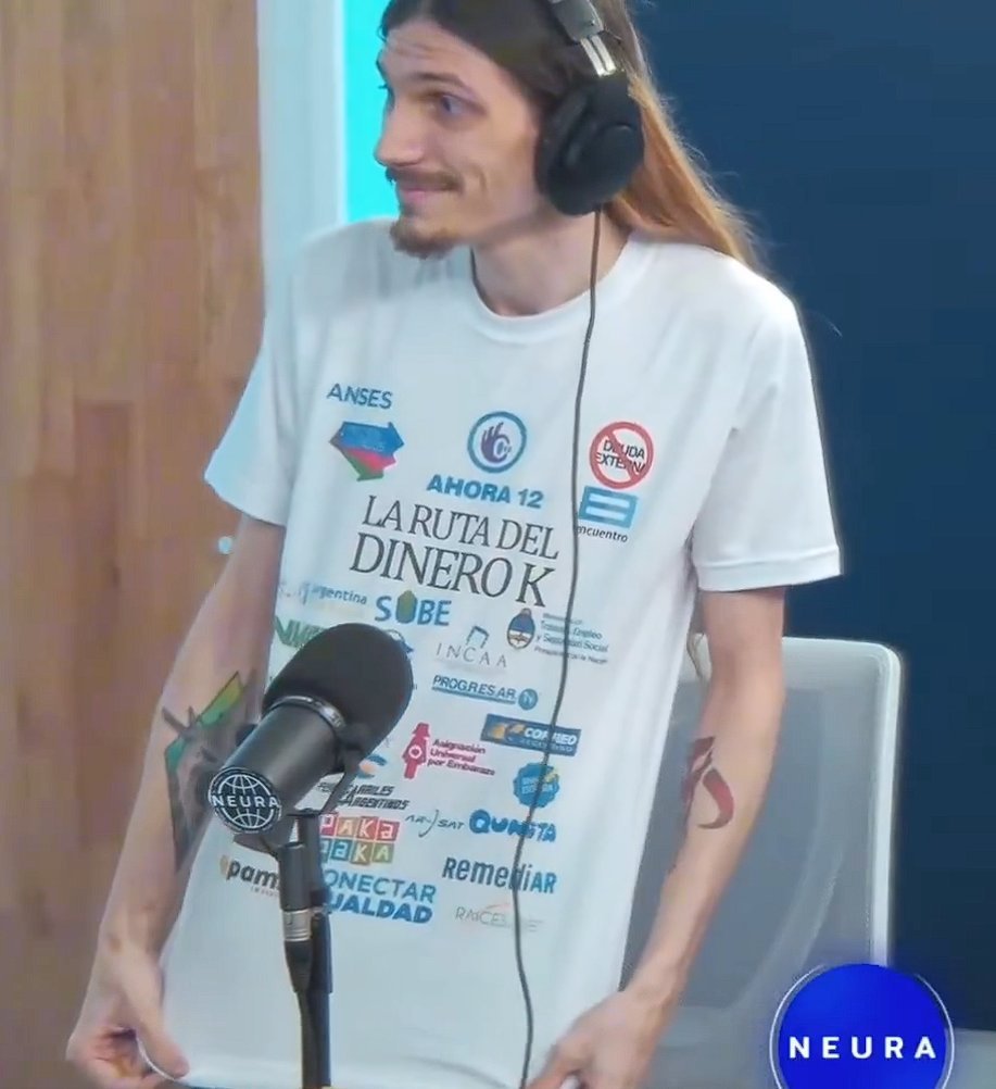 Se acuerdan de este que se hizo una remera con un meme kuka pensando que era un meme anti k porque es gente que no dispone de pensamiento abstracto ni lenguaje metafórico