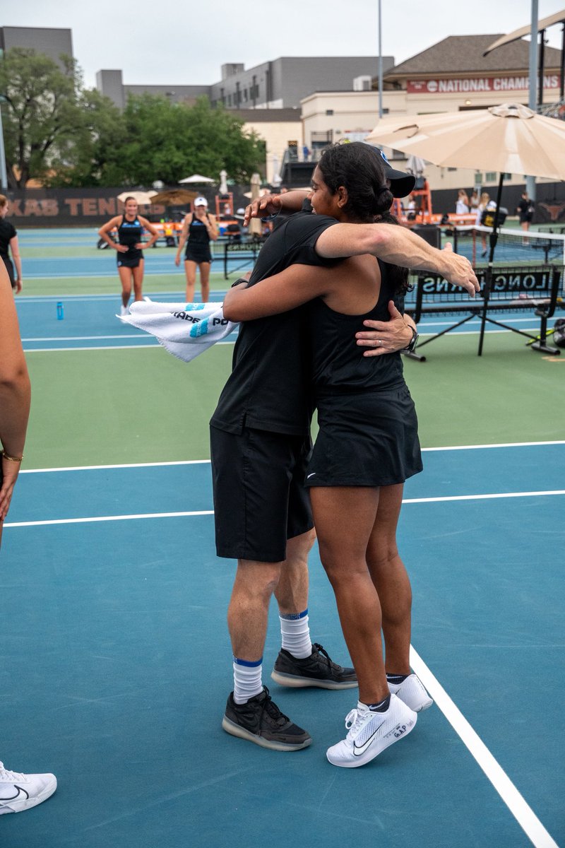✅ First NCAA Tournament win since 2010
✅ Second-largest upset in program history
✅ 20 wins in a season for the seventh time in Boise State history, and the first since 2010

And we’re not done yet😤 We’ll see you again tomorrow, Bronco Nation!💙🧡

#BleedBlue | #WhatsNext