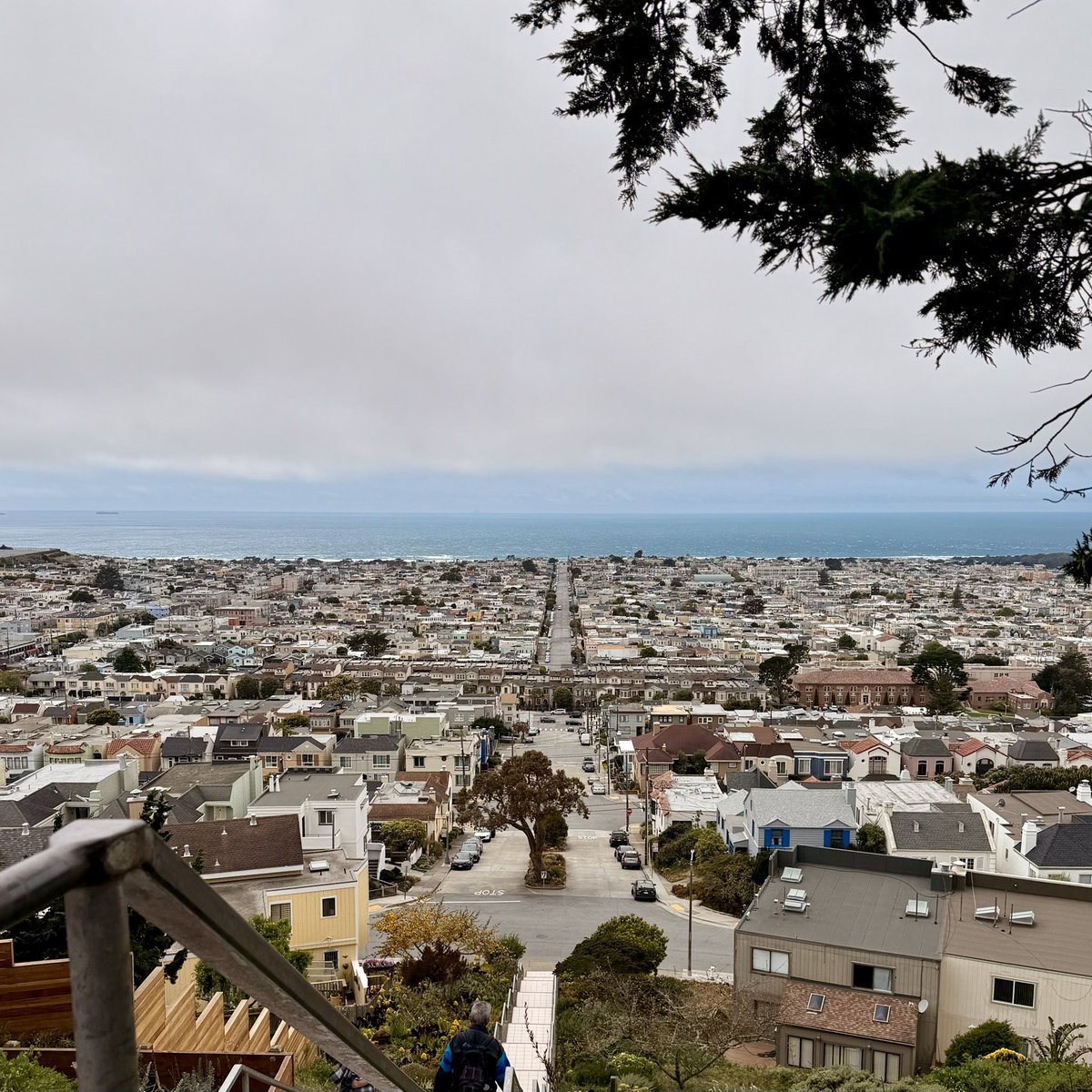 If you’re looking for an excuse to get out in San Francisco as the days get longer and warmer and you’re fond of puzzles, I recommend this city-wide scavenger hunt, running now until the end of May: thesigilhunt.org