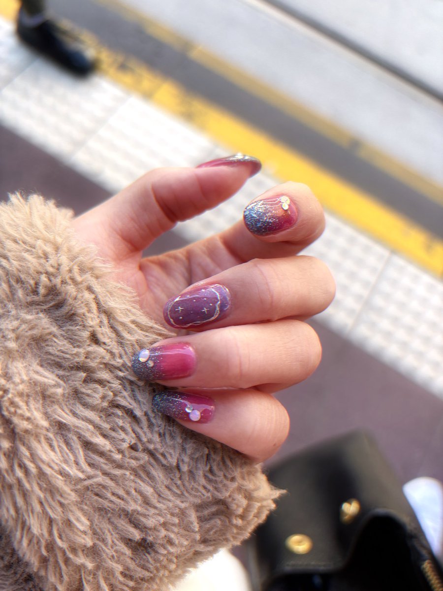 No stream, I’m treating myself today 💅