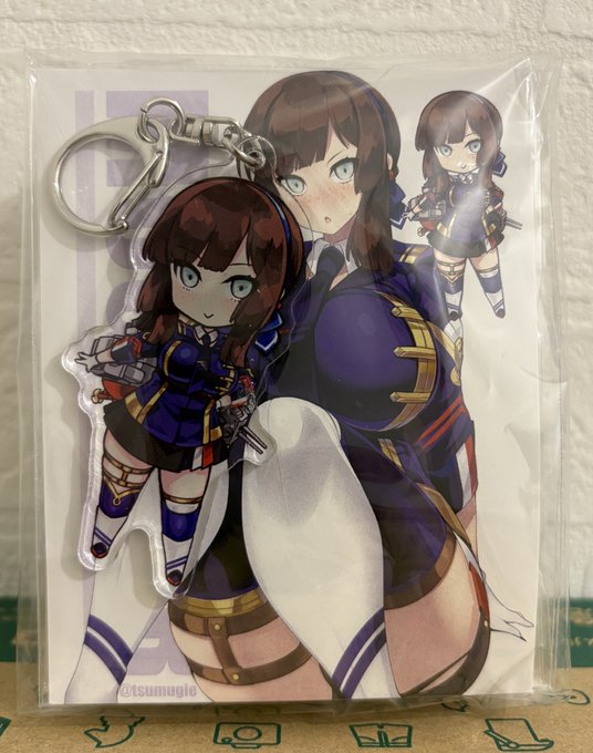 モガドール&ジャヴェリンアクキー、早速メロンに登録したのでOK出たらGW中に納品します。アクスタで好評だった実物写真も載せておきました。 神戸に向けてジャーヴィスジャーナスもリニューアルしたいので長女達もぜひぜひよろしくオナシャス #艦これ #モガドール #ジャベリン