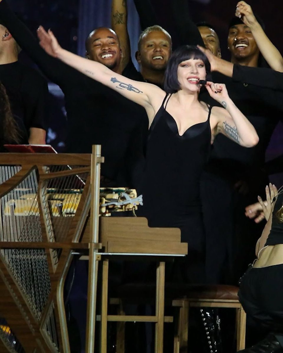 Lady Gaga em Copacabana, Rio de Janeiro! 🇧🇷🖤