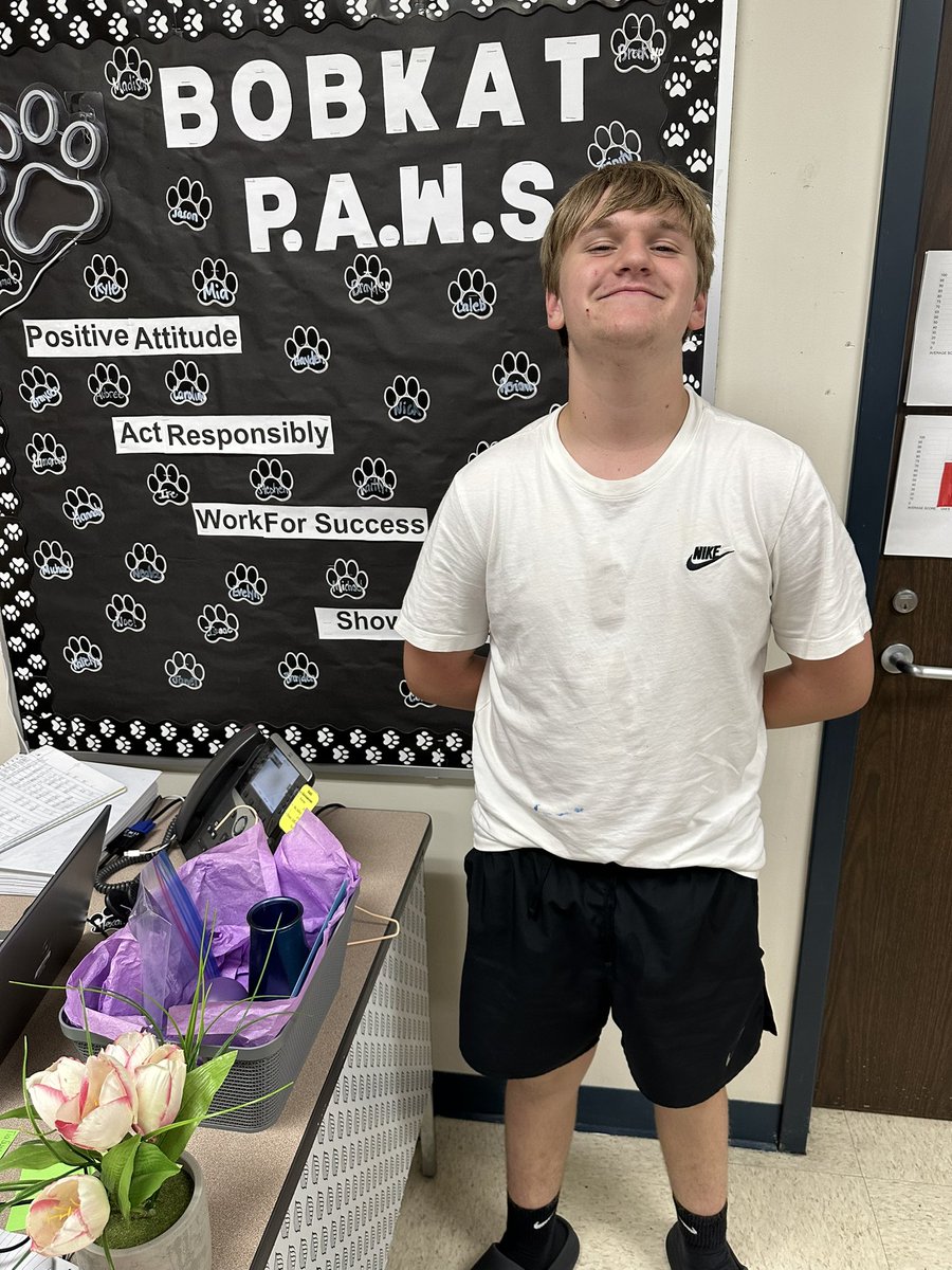 Mindi Maturin (@mindi_maturin) on Twitter photo Each month, l award one student from each section who exhibits P.A.W.S Behavior (Positive Attitude, Act Responsibly, Work for Success, Show Respect). Please help me congratulate my April P. A.W.S. from 8th Science <a href="/WISDBrabham/">Brabham Middle School</a> #PBIS #Letsgrow Each month, l award one student from each section who exhibits P.A.W.S Behavior (Positive Attitude, Act Responsibly, Work for Success, Show Respect). Please help me congratulate my April P. A.W.S. from 8th Science <a href="/WISDBrabham/">Brabham Middle School</a> #PBIS #Letsgrow