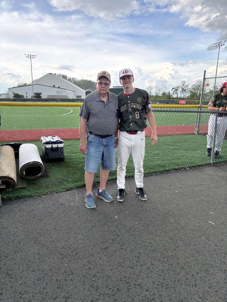 UHS__Baseball's tweet photo. Military Appreciation Night was a success! Thank you to all who have and will serve! Thanks to our UHS band for helping out too. It was amazing. https://t.co/mAVz3QDG8G