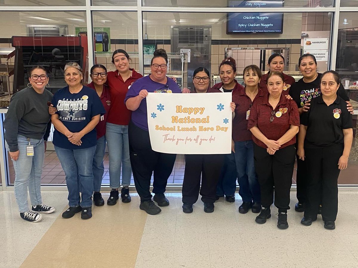 So thankful for our School Lunch Heroes at SHS ❤️💛 We could not ask for a better crew!