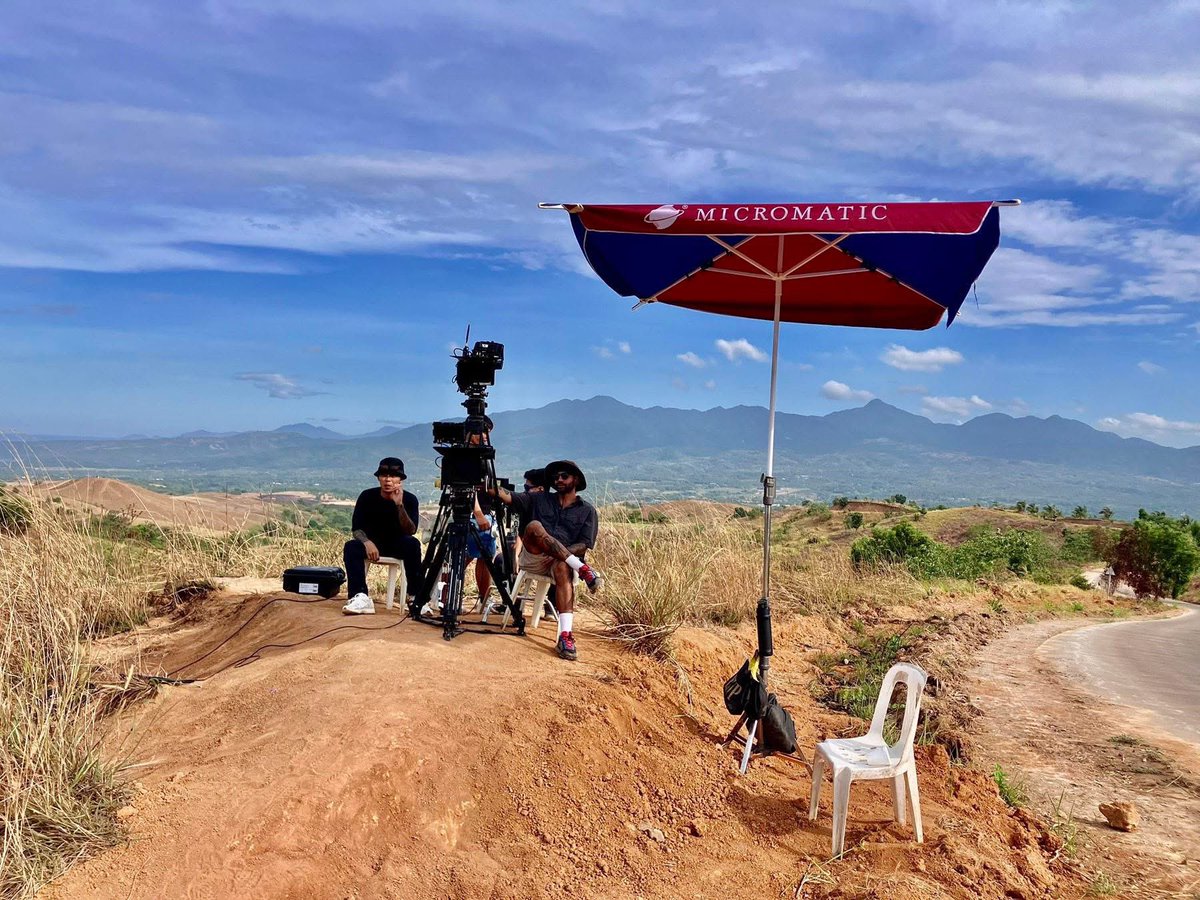 “Happy 3rd day Shooting Sigrid Andrea P. Bernardo’s I FELL IT’S FINE produced by Wide International Film &amp; Entertainment. 

Photo courtesy of Director of Photography, the BoyYniguez”

📸: Dennis C. Evangelista on FB

#IFIF #RaStro