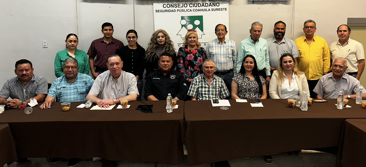 ConsejoCSPRS's tweet photo. EL Consejo Ciudadano contó con la participación de Mtro. Martin Ulises Nájera Sena, Director del Centro Penitenciario Varonil Saltillo con la exposición de estadísticas, casos e industria penitenciaria 
2/05/2025 https://t.co/jzwfY8yDCz
