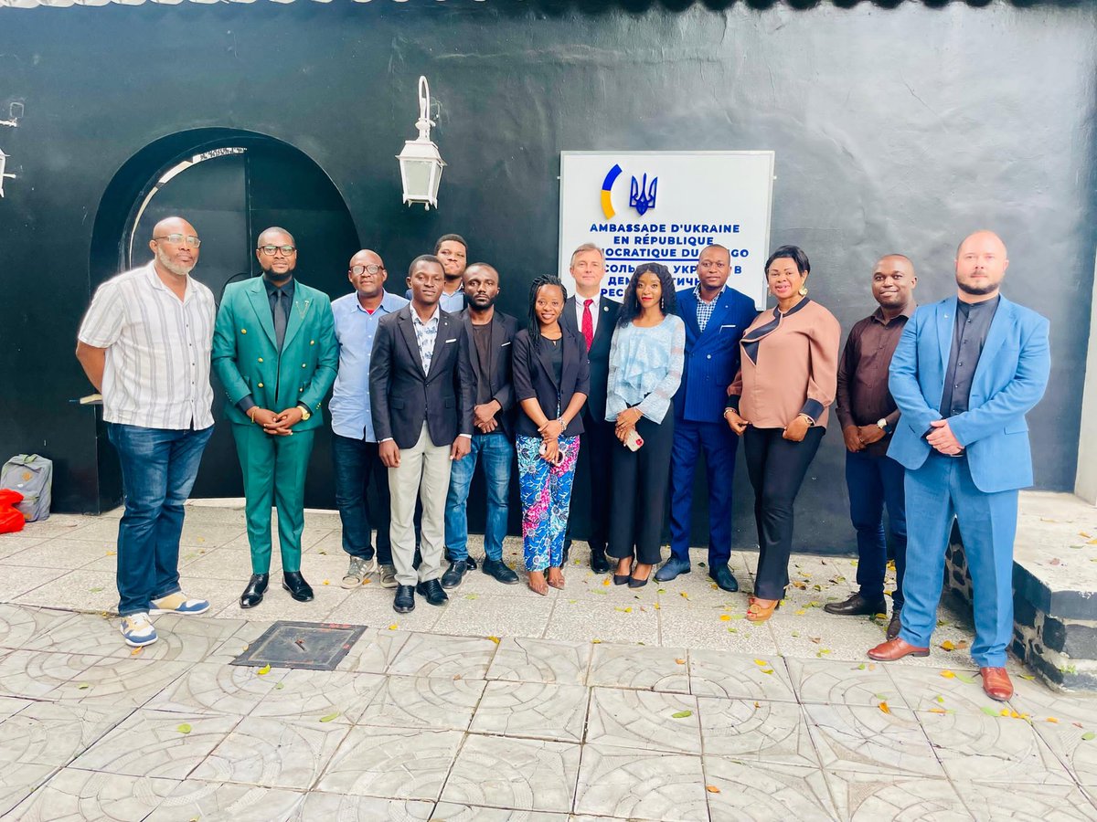 A l'occasion de la journée internationale de la liberté de la presse, le nouvel Ambassadeur de l'Ukraine a salué le travail des journalistes qui exercent dans un contexte de crise, il a abordé la coopération entre son pays et la RDC. <a href="/DNyamugabo/">Deborah Nyamugabo</a> <a href="/JosephineMawete/">Joséphine Mawete</a>