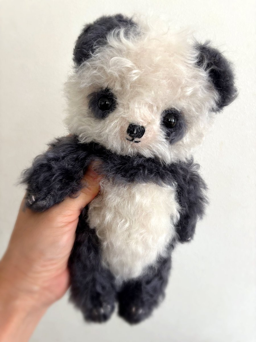 shirokuroya_3-scaled-