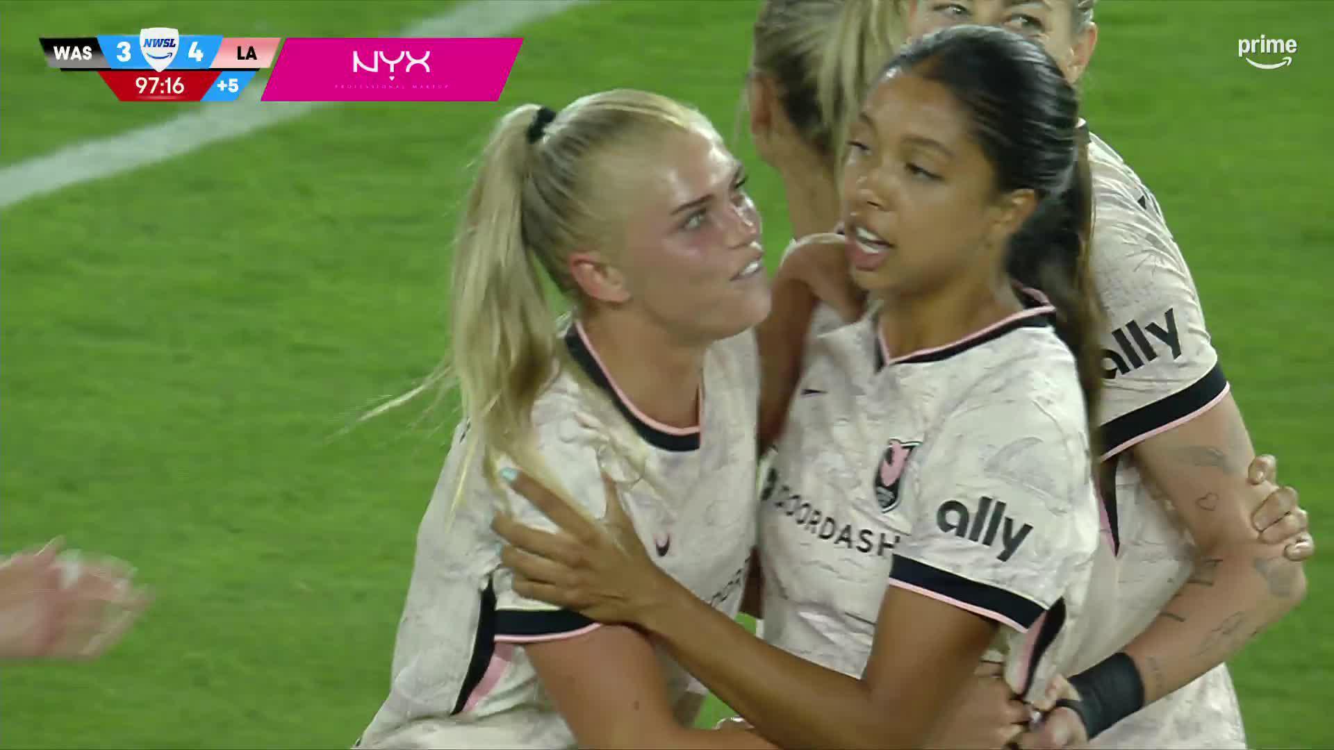 Christen Press to Riley Tiernan for the most dramatic of goals to seal the victory!!