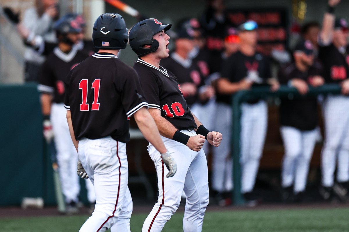 ⚾️ BASEBALL RECAP

CHAMPIONS: No. 3 <a href="/Mules_Baseball/">Roll Stable</a> secured its sixth straight and 31st <a href="/TheMIAA/">The MIAA</a> Regular Season Championship after sweeping a doubleheader at Newman Friday‼️

📝 | bit.ly/4k0VZYn

#teamUCM x #RollStable