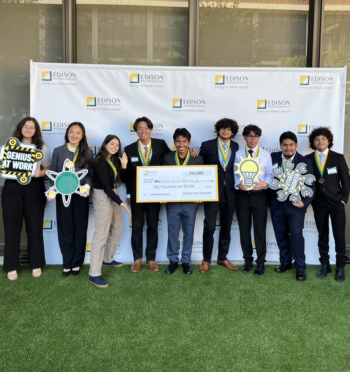 Celebrating this year’s #EdisonScholars🌟 Today, we honored the incredible achievements of this year's winners and their journey toward innovation and excellence. Here's to their continued success and impact, and to 20 years of Edison Scholars.