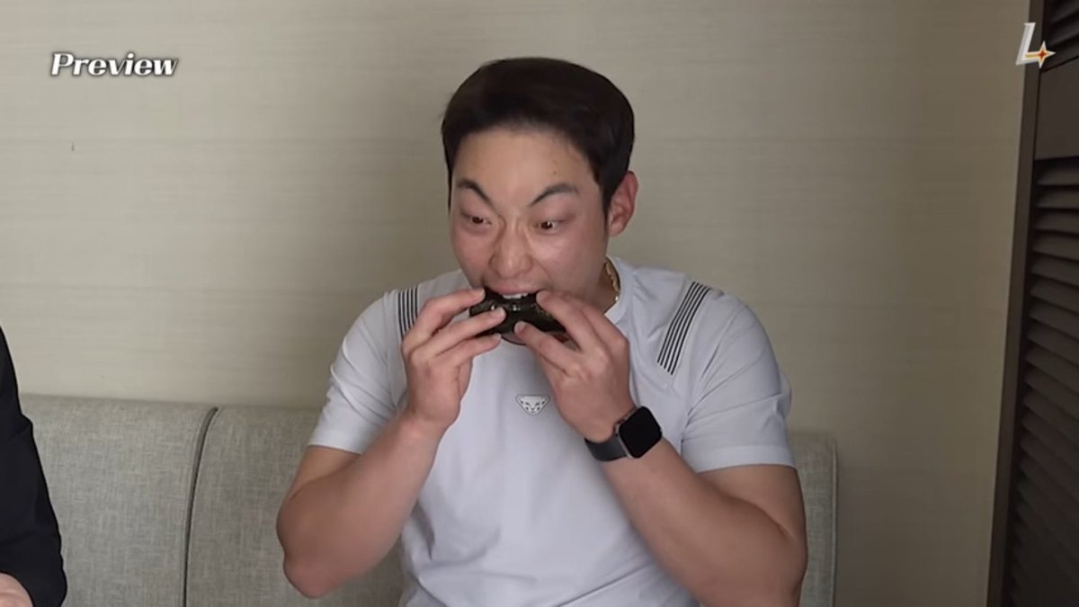 배고파서 이러고 싶음. . . ⬇️