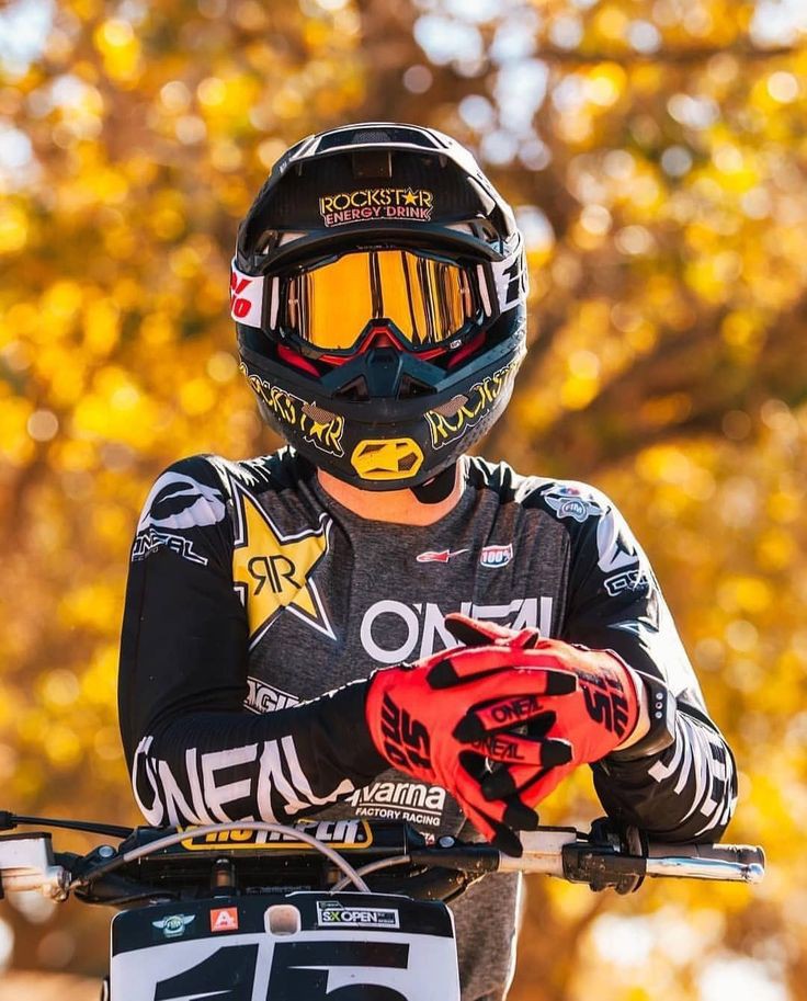 Yo, morning crew! 🌞

Pedal down, vibes up  shifting gears and mindsets like champs!