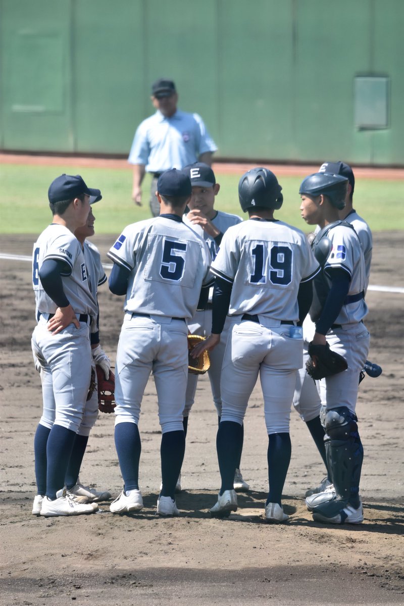 eimei5589's tweet image. こんにちは！
叡明高校野球部です！
本日、春季大会準決勝が行われました！
市立川越高校と対戦し、2-1で勝利し決勝進出、関東大会出場権を獲得しました🏆
苦しい試合でしたがチーム全体が1つになり粘り強く戦えました！
明日の決勝戦も全員野球で全力で戦います！
応援よろしくお願いします！🔥⚾️