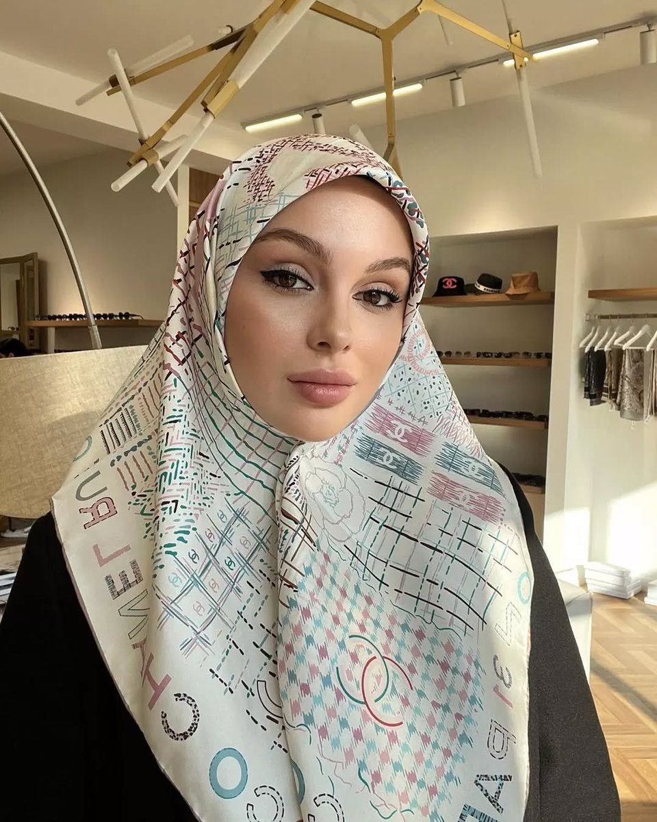 منو يحب محجبة 

أنا بنيه واحب محجبات

تتجاوز بلوك