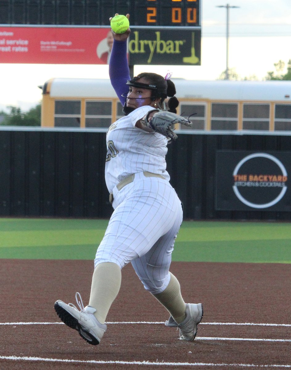 STORY: Of the 12 innings played between <a href="/planoeastsb/">Plano East Softball</a> and South Grand Prairie in the area round of the playoffs, Plano East led for all but six at-bats. It was that kind of series for the Lady Panthers, who picked up a run-rule sweep on Friday to advance. 
starlocalmedia.com/planocourier/s…