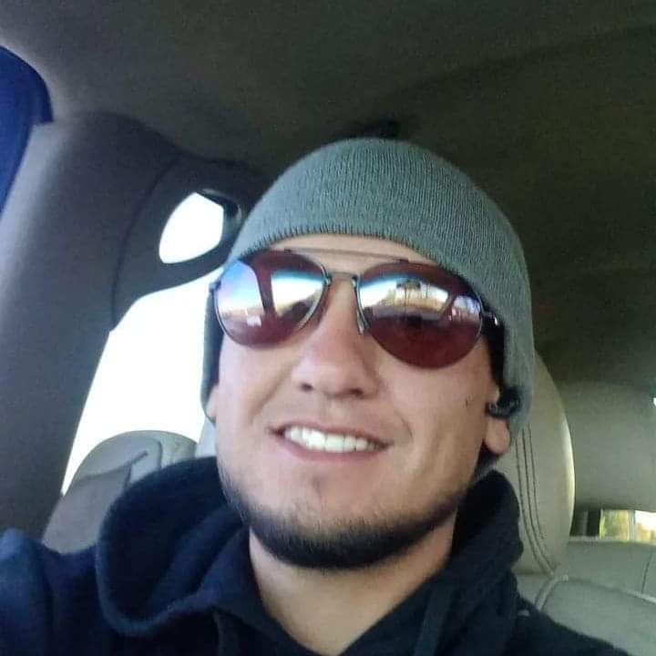 Andres Flores (@flakoflores33) on Twitter photo 