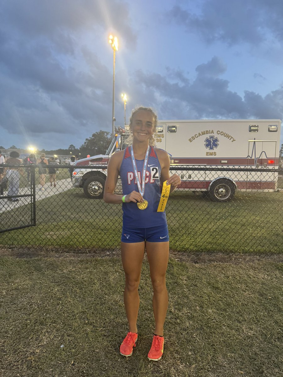 Alyssa Clark tweet media