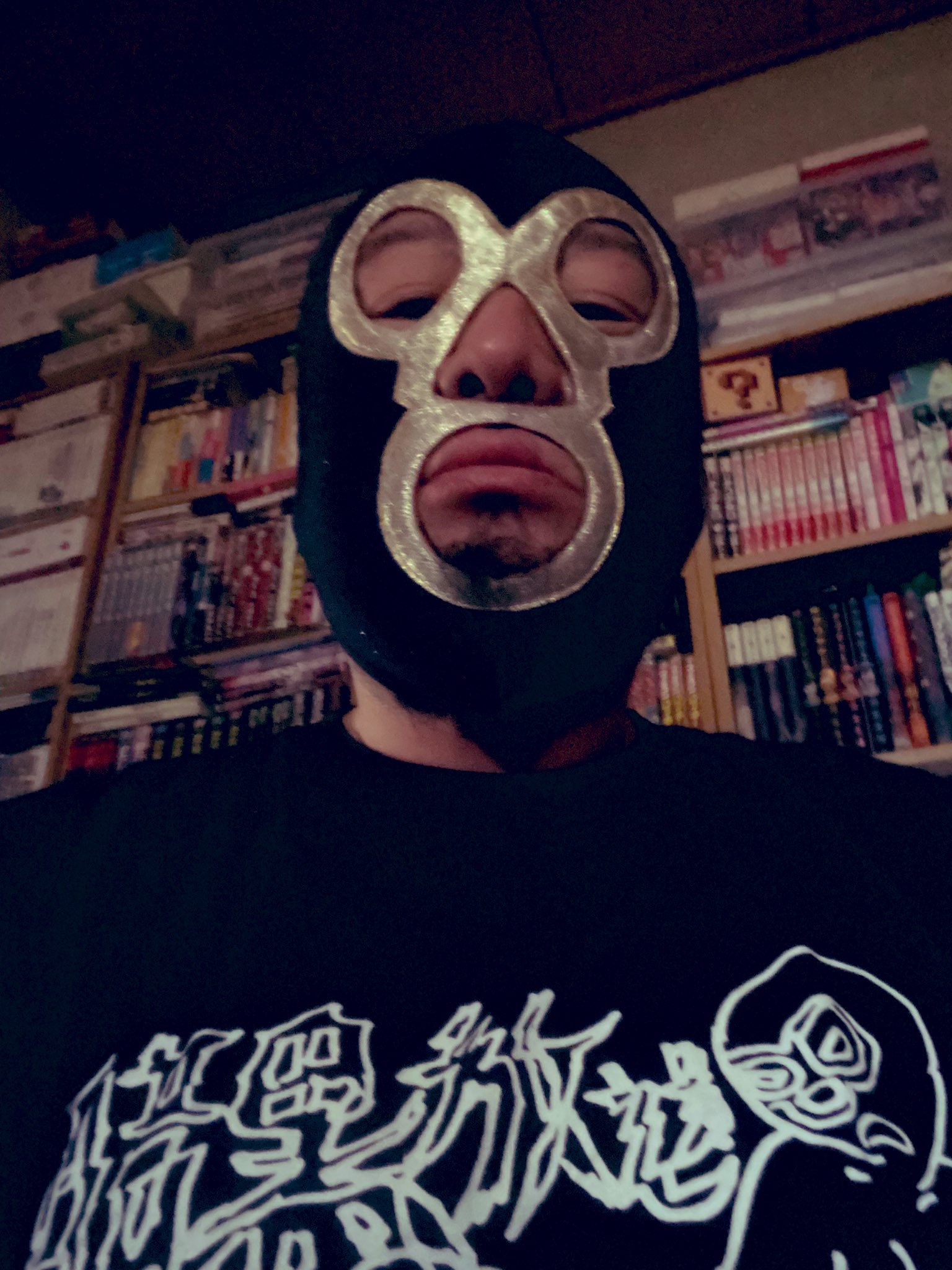 限定未公開DVD付き　暗黒放送SP 横山緑にみんな騙された! Amazon.co.jp: 横山緑 暗黒放送SP 横山緑にみんな騙された! タイ
