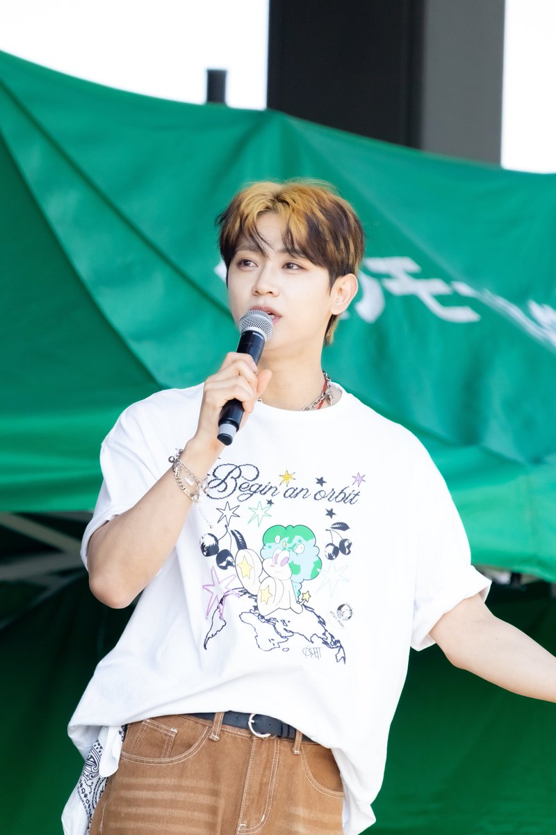yugo_o1's tweet photo. - 2025.04.29(火㊗️) -
KOREA WEEK2025　2部
📍イオンモール常滑

#KOREAWEEK  
#ORβIT #オルビット 
#YOUNGHOON #チョンヨンフン #정영훈 https://t.co/utaehtA15Y