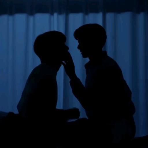 straykidpirates's tweet photo. A WSN socmed au where Wyng is struggling in the darkness and Sn becomes his light https://t.co/1iSG8zHAtO
