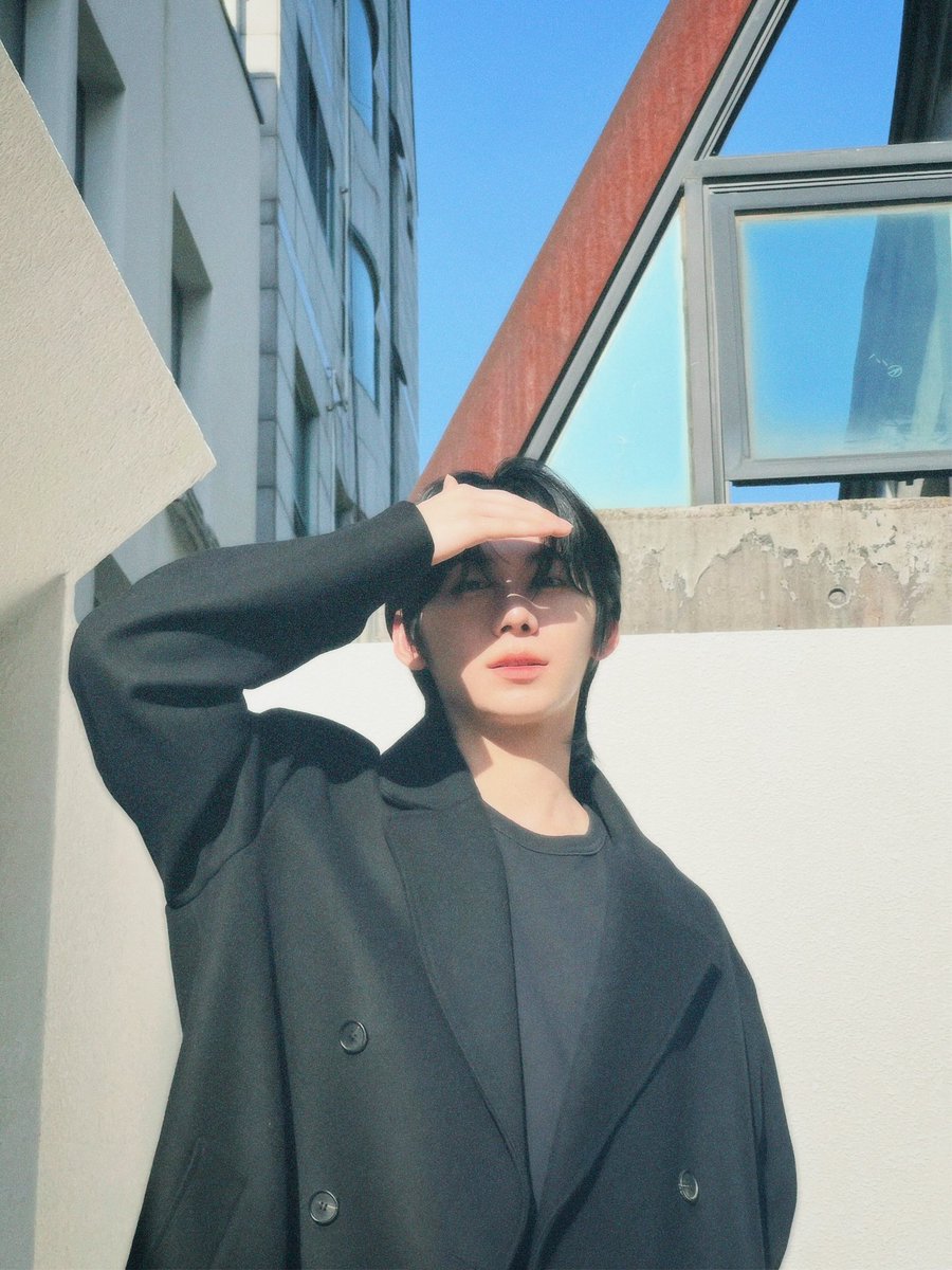 다들 뭐해요? 😶

#AHOF #아홉 
#HAN #박한