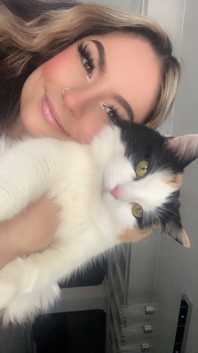 Kenzie💜 tweet media