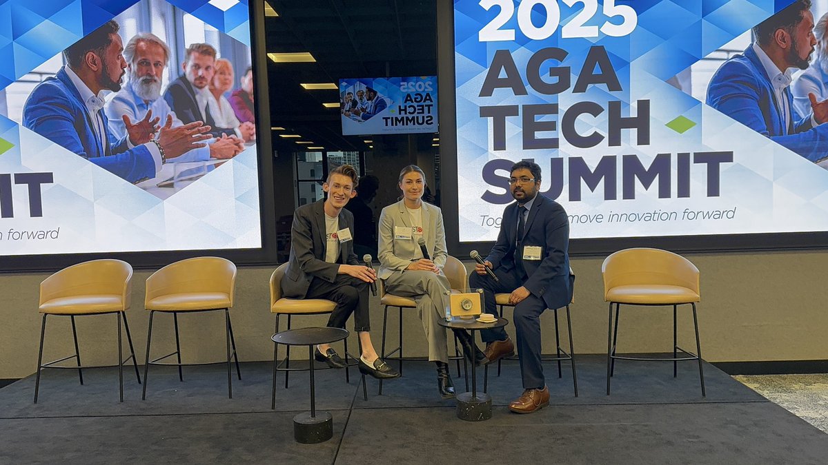 Mohamed Tausif Siddiqui, MD (@tausifsidmd) on Twitter photo 🎉 CONGRATS to the <a href="/CUAnschutz/">CU Anschutz Medical Campus</a> TWISTOMY team on impressive win at the #AGA Shark Tank! Honored to interview this brilliant team🌟
Can’t wait to see them at #DDW2025 Shark Tank 🚀
Big thanks to #AGA & #CGIT for creating outstanding programs & fueling Tech Innovation in GI! 🎉 CONGRATS to the <a href="/CUAnschutz/">CU Anschutz Medical Campus</a> TWISTOMY team on impressive win at the #AGA Shark Tank! Honored to interview this brilliant team🌟
Can’t wait to see them at #DDW2025 Shark Tank 🚀
Big thanks to #AGA & #CGIT for creating outstanding programs & fueling Tech Innovation in GI!