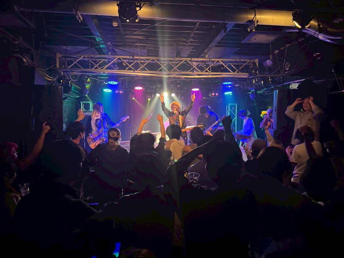 ogata_ldas's tweet photo. 4月、感謝です☺️

おつかれ
ありがとう
長生きしてね
めちゃたくさん言ってもらえて幸せものでした🎉 https://t.co/zuVEEXmImZ