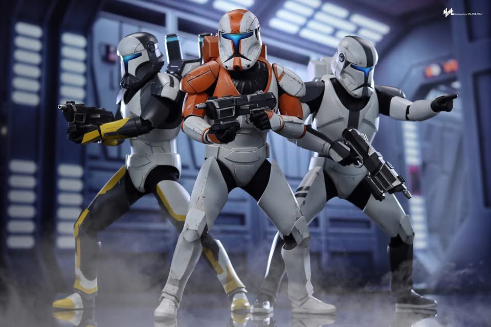 one6Update's tweet image. #HotToys released Clone Commando Boss from Star Wars: The Clone Wars. These are the release photos.

1/🧵

#CloneCommandoBoss #StarWars #TheCloneWars #LucasFilm #HotToysCollectibles #SixthScale #ホットトイズ