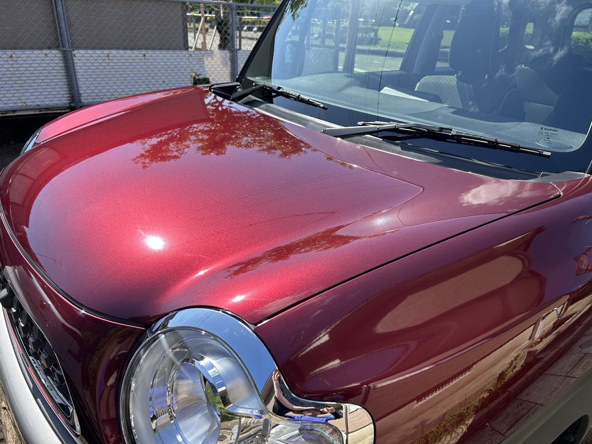 9ri_i's tweet photo. GW 2日目 5月2日①
朝からクロスビーの洗車!
今日から旅行に行くので大急ぎで仕上げないと💦
昨夜は雨だったのでガレセラさんのリンスレスで洗車してRUXQDで汚れ取りつつ艶ましましで完了!
短時間で極上の仕上がり、便利ですね😋
#RUXQD
#洗車 https://t.co/KwuB42sdv8