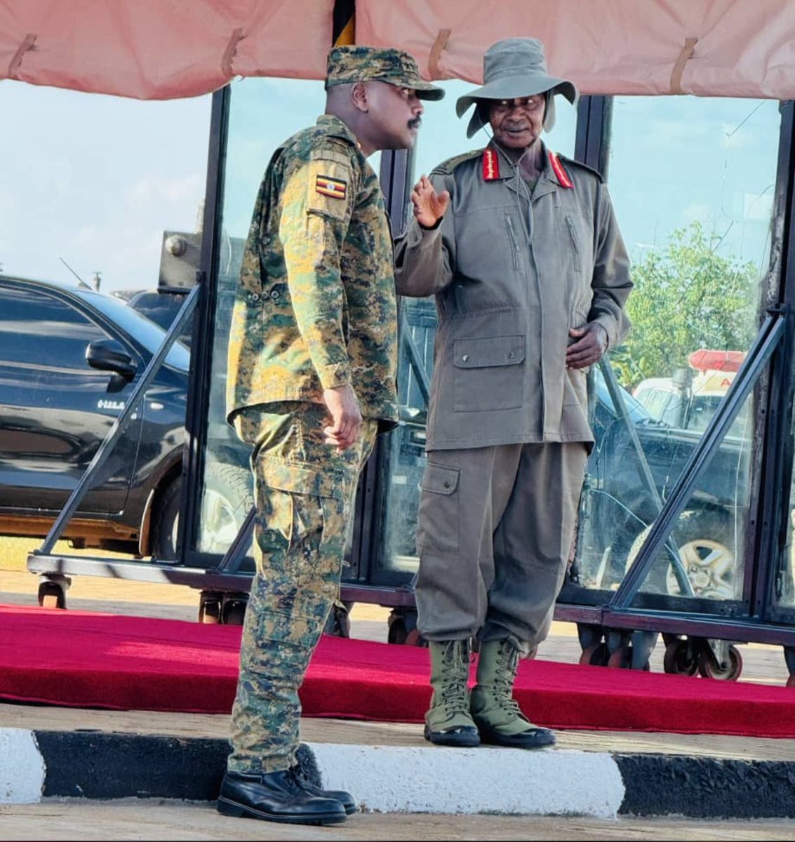 UmarEnd's tweet photo. Mobutu Sese Seko was the president of Zaire (now known as the Democratic Republic of the Congo) from 1971 to 1997. Born Joseph-Désiré Mobutu on October 14, 1930, he was a Congolese politician and military officer who seized power in a coup in 1965 don't allow history to respect https://t.co/KXKLFnHYiS