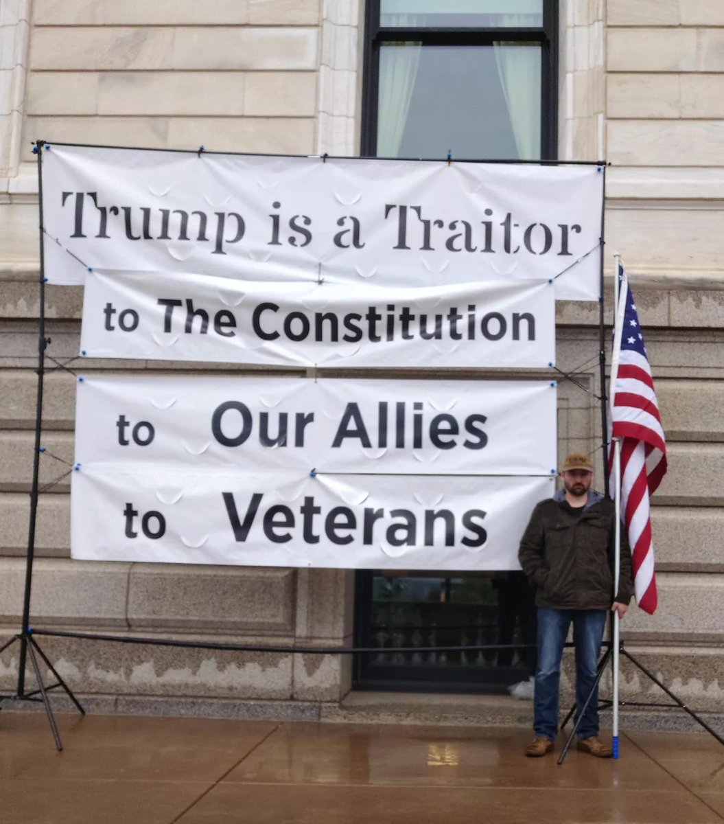Vets protest
