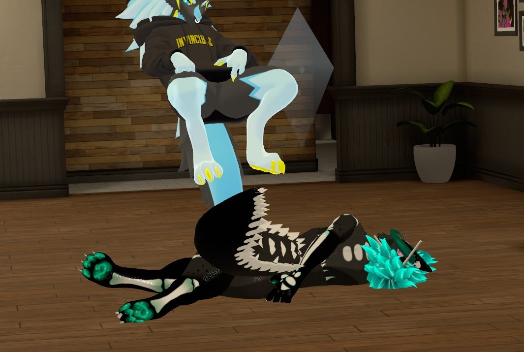 cemetery_skullz's tweet photo. Had a very silly fun time last night <33
.
#VRChat #vrfamily https://t.co/LnkIz8alQY