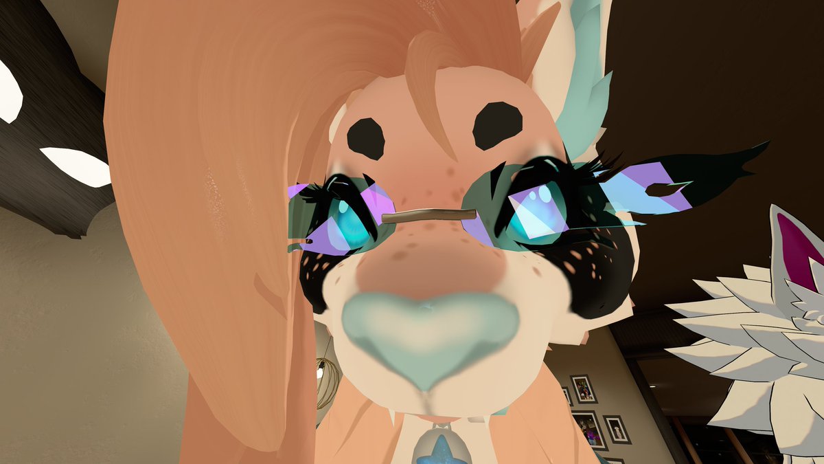 cemetery_skullz's tweet photo. Had a very silly fun time last night <33
.
#VRChat #vrfamily https://t.co/LnkIz8alQY