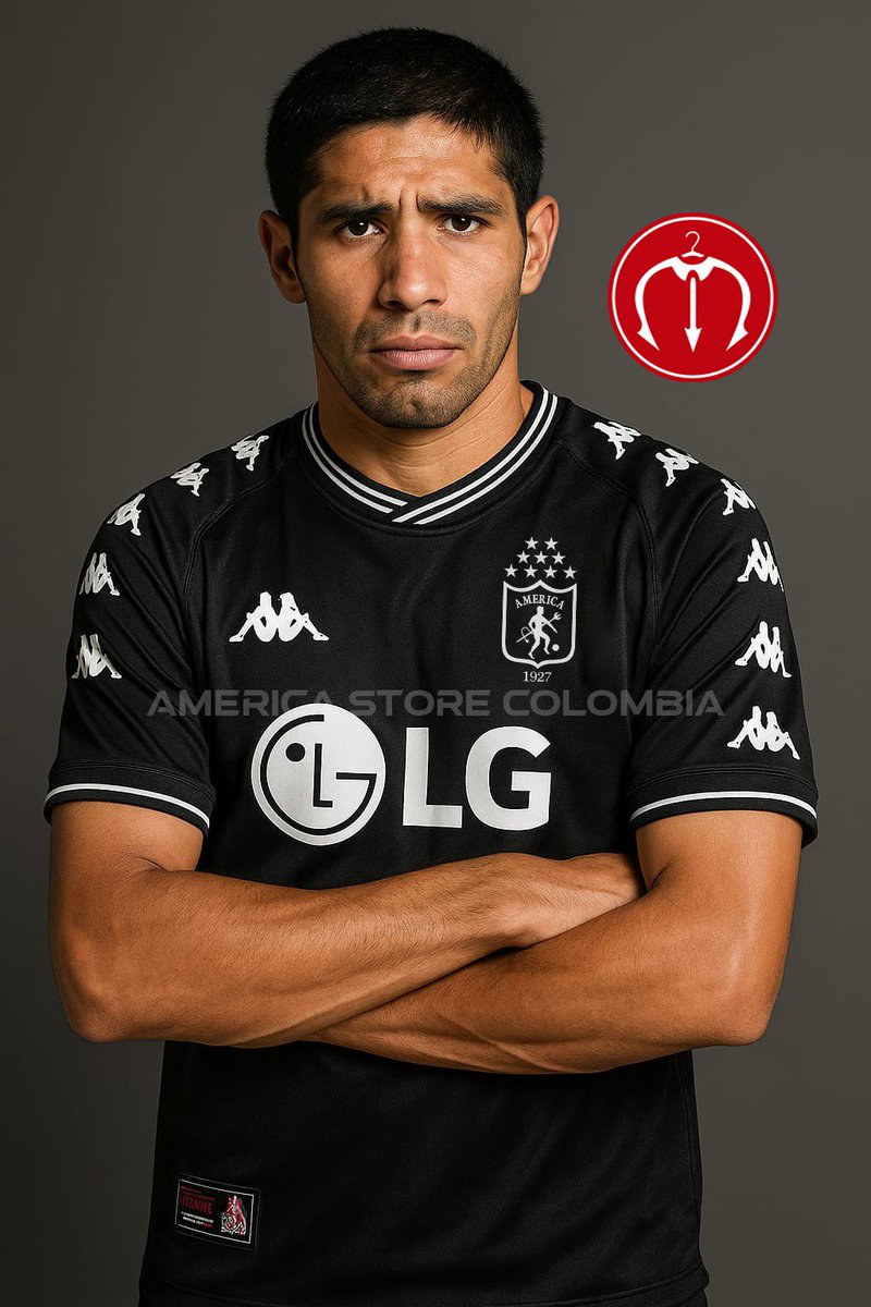 Camiseta Kappa Negra
Año 2001, Diseño exclusivo para los hinchas del América de Cali.
Patrocinio LG.🔴
Pocas unidades Disponibles.🔥

Whats app: 311 2587019