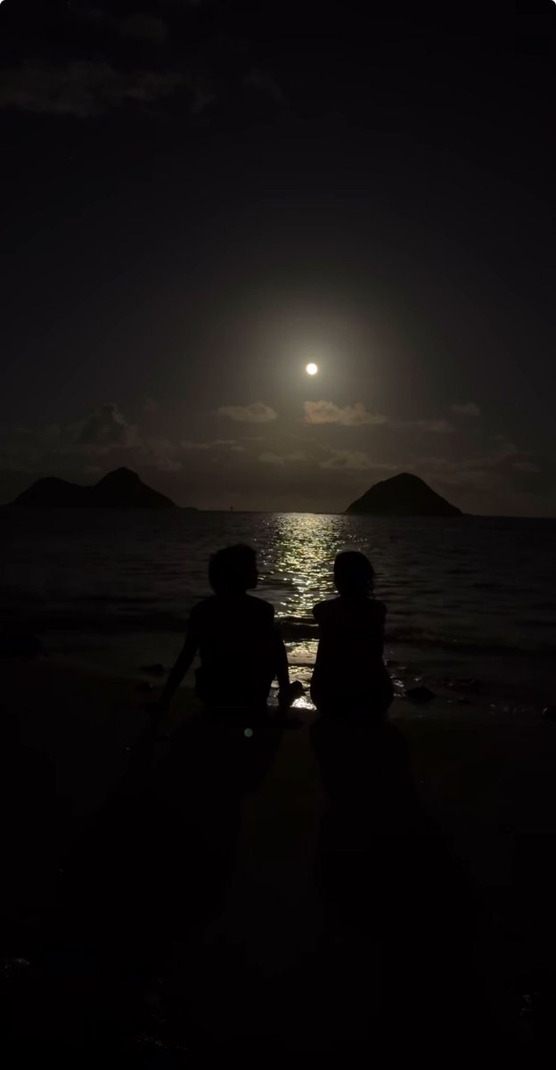 بحر 🌊 (@butterflless) on Twitter photo 