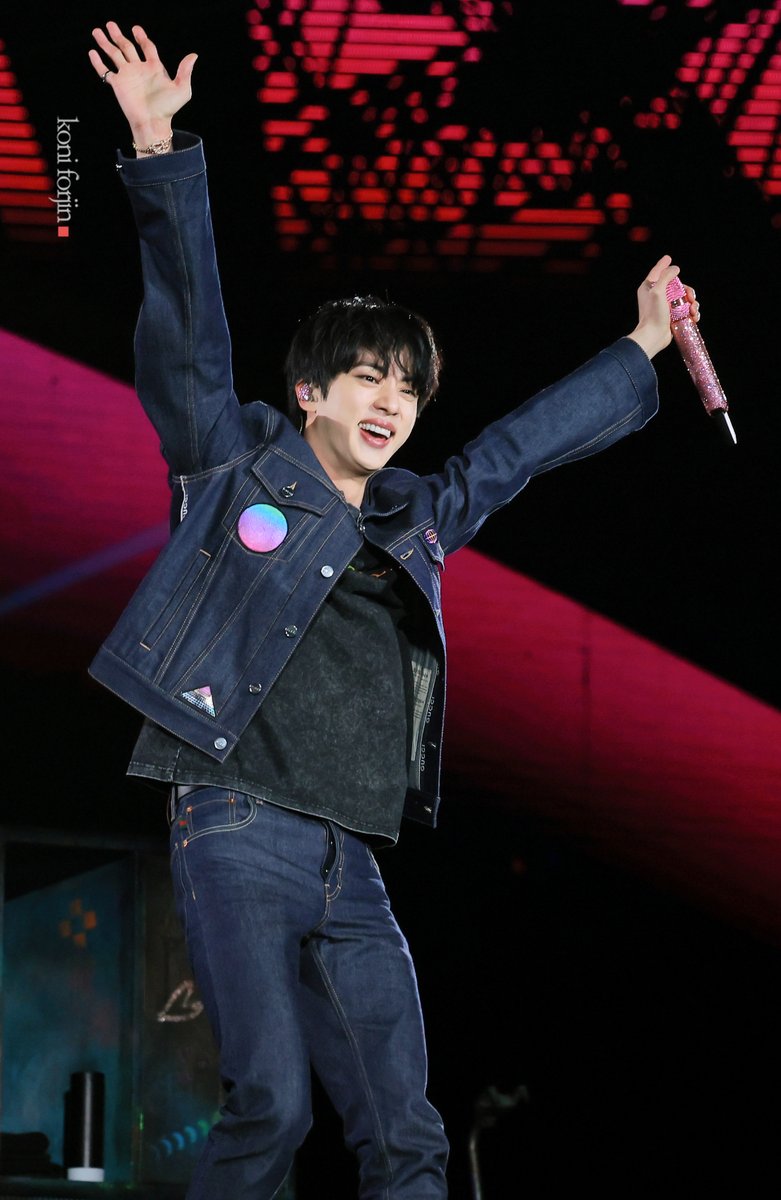 250425 ColdplaySeoul  HD       

you are my universe🌌
and I just want to put you first 

you are my universe, 
and You make my world light up inside✨

JIN IS COMING  
ECHO IS COMING
#Jin_Echo #방탄소년단진 #JIN #진 #ColdplayxJin <a href="/BTS_twt/">방탄소년단</a>