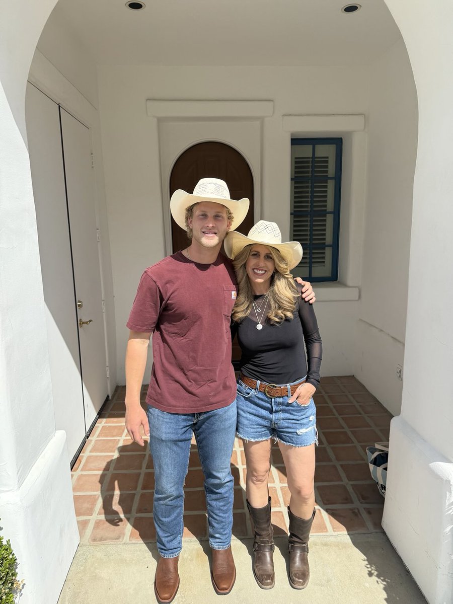 Denelle Dixon (@denelledixon) on Twitter photo 🤗 #Stagecoach2025 w mom and trev thanks to <a href="/chefhja/">harvey anderson</a> for creating this experience for us … wish he was here w us 💔 🤗 #Stagecoach2025 w mom and trev thanks to <a href="/chefhja/">harvey anderson</a> for creating this experience for us … wish he was here w us 💔