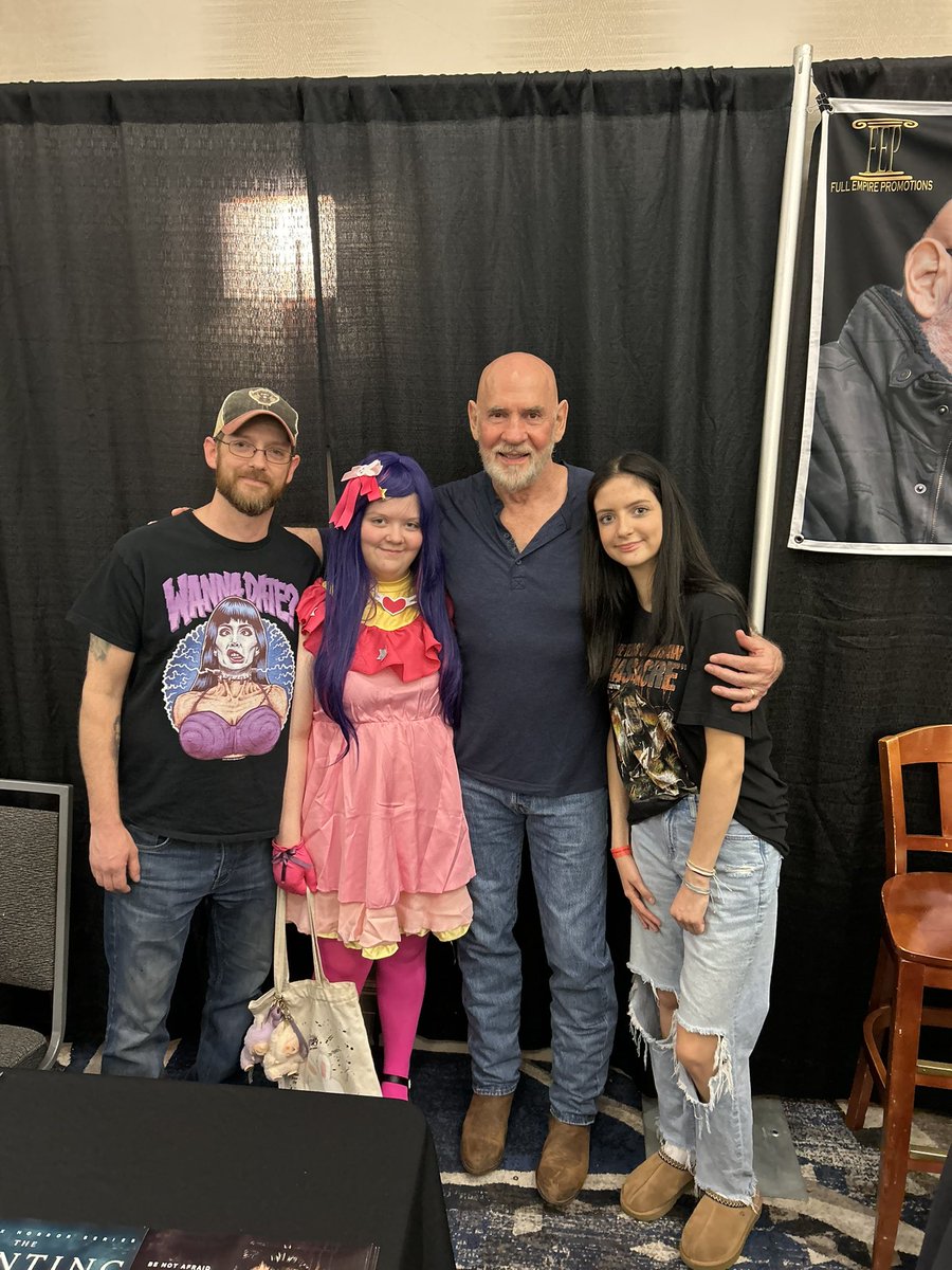 901comic's tweet image. Got to meet Mitch Pileggi from Xfiles and Shocker!