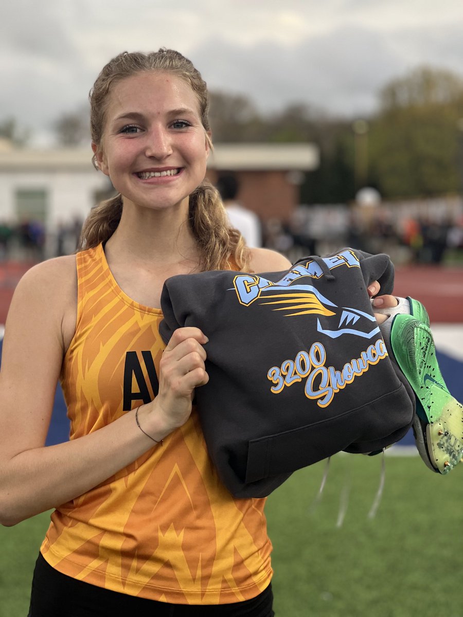 Avon Girls T&F tweet media