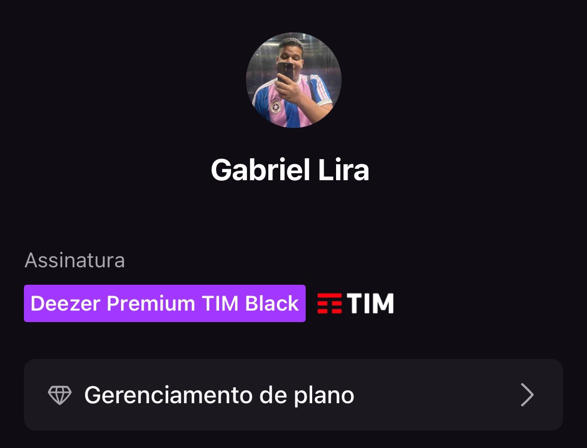 gabriel (@anydivapop) on Twitter photo .<a href="/DeezerBR/">Deezer Br∀sil</a>, viver um show da Gaga sempre foi um sonho e agora nem consigo acreditar que verei a Mother Monster ao vivo depois de tanto tempo sendo fã. Ouvir as músicas dela no app de vocês já virou rotina! Quero ver ela de perto, me leva pro vip, por favor #TodoMundoNaDeezer 💜 .<a href="/DeezerBR/">Deezer Br∀sil</a>, viver um show da Gaga sempre foi um sonho e agora nem consigo acreditar que verei a Mother Monster ao vivo depois de tanto tempo sendo fã. Ouvir as músicas dela no app de vocês já virou rotina! Quero ver ela de perto, me leva pro vip, por favor #TodoMundoNaDeezer 💜