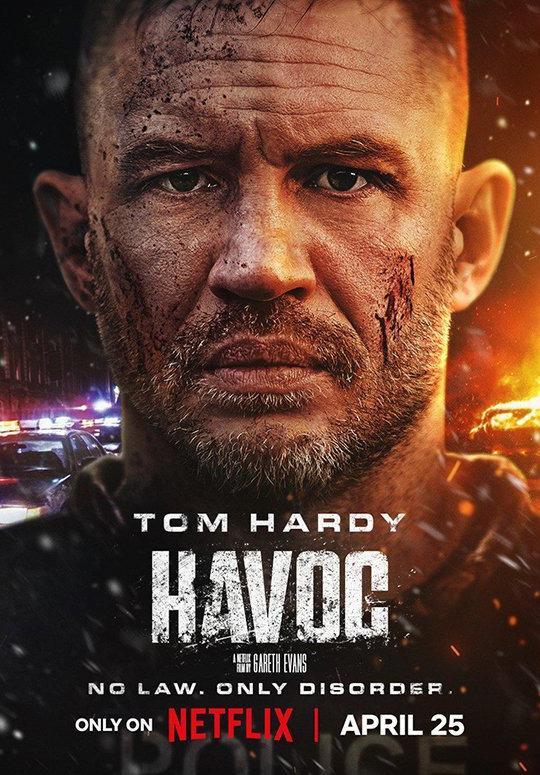 Mi plan de esta noche es con Gareth Evans y Tom Hardy. "Estragos" la han titulado en España.