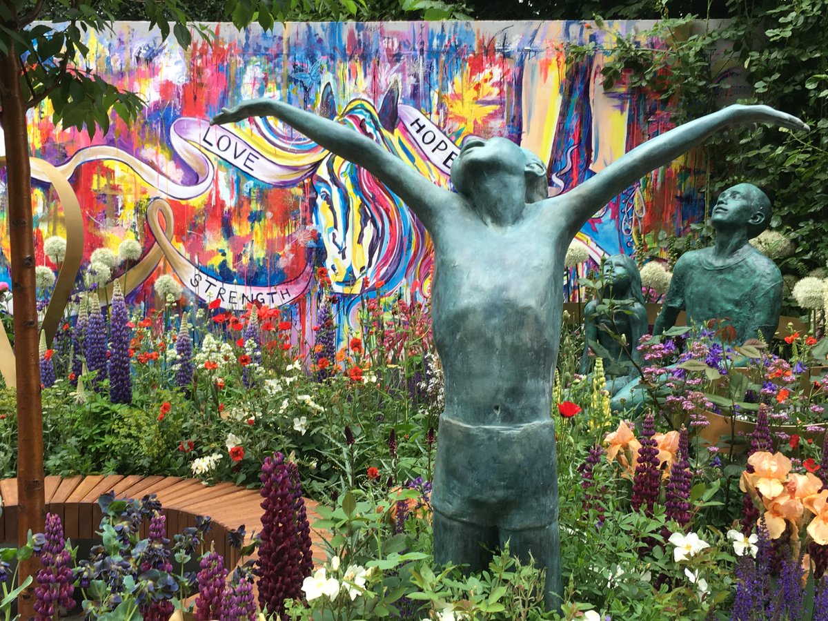 kathpullumyoga's tweet photo. Happy Friyay!
🌺✨🌿🦋🌈🕉
#jumpforjoy #friyay #yogalife https://t.co/4jAaSYrvJ3